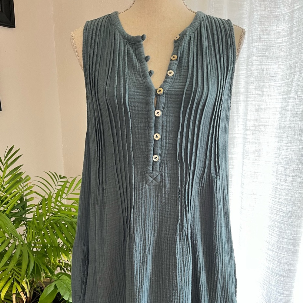 Faherty dream gauze cotton isha dress in Stormy Seas vintage blue size M